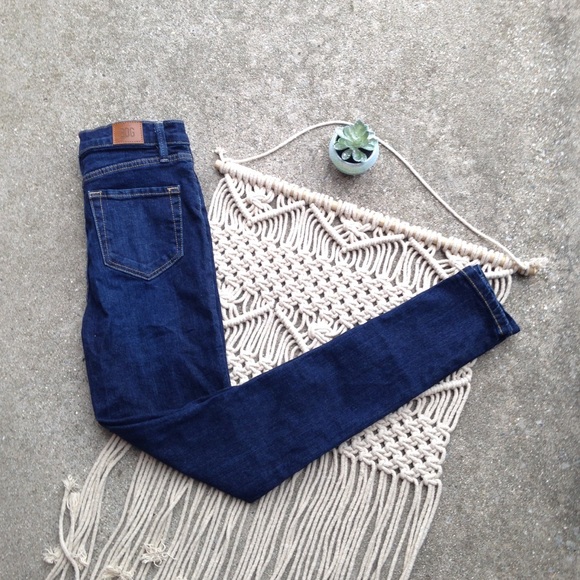 BDG Jeans Twig High Rise Skinny Size 25 - Picture 1 of 6